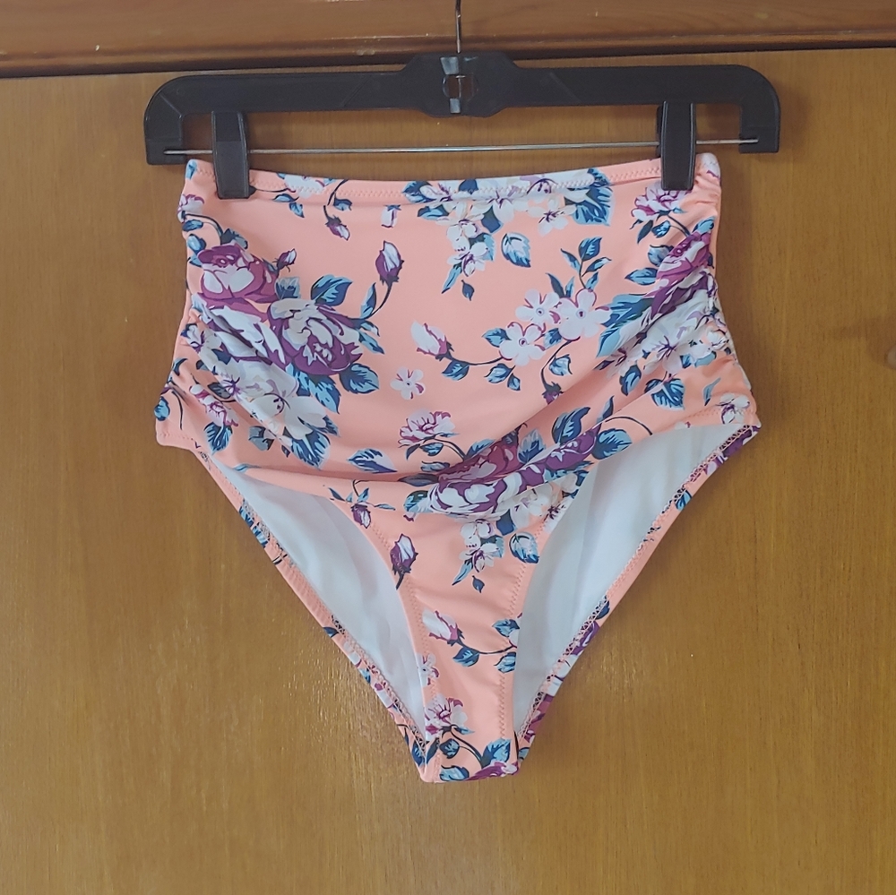 CUPSHE floral swim bottom